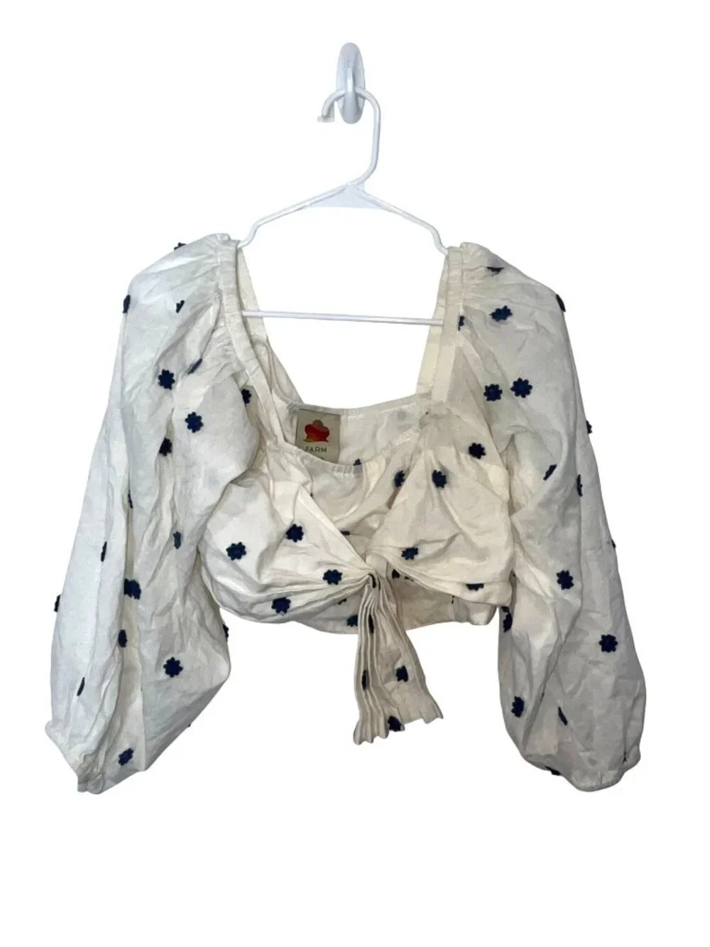 Farm Rio Anthropologie Bow front crop top white blue flower L summer beach